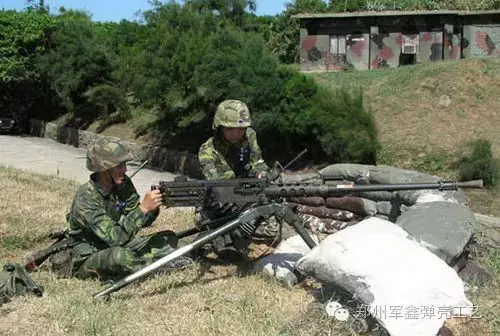 M2勃朗寧重機槍1:1模型 影視道具 展館收藏，公司(圖2)