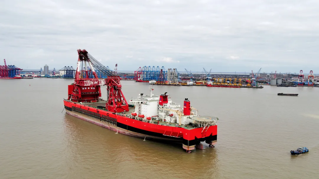 振華重工攜核心裝（zhuāng）備模型亮相第二屆中國·非洲經(圖4)