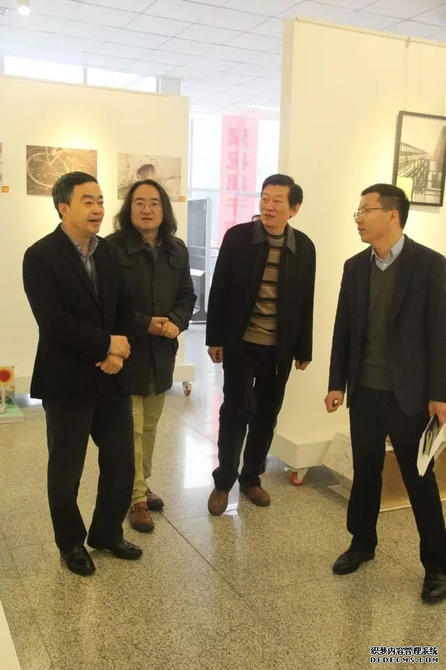 終於輪到富士康模式（shì）閃亮登（dēng）場了(圖3)