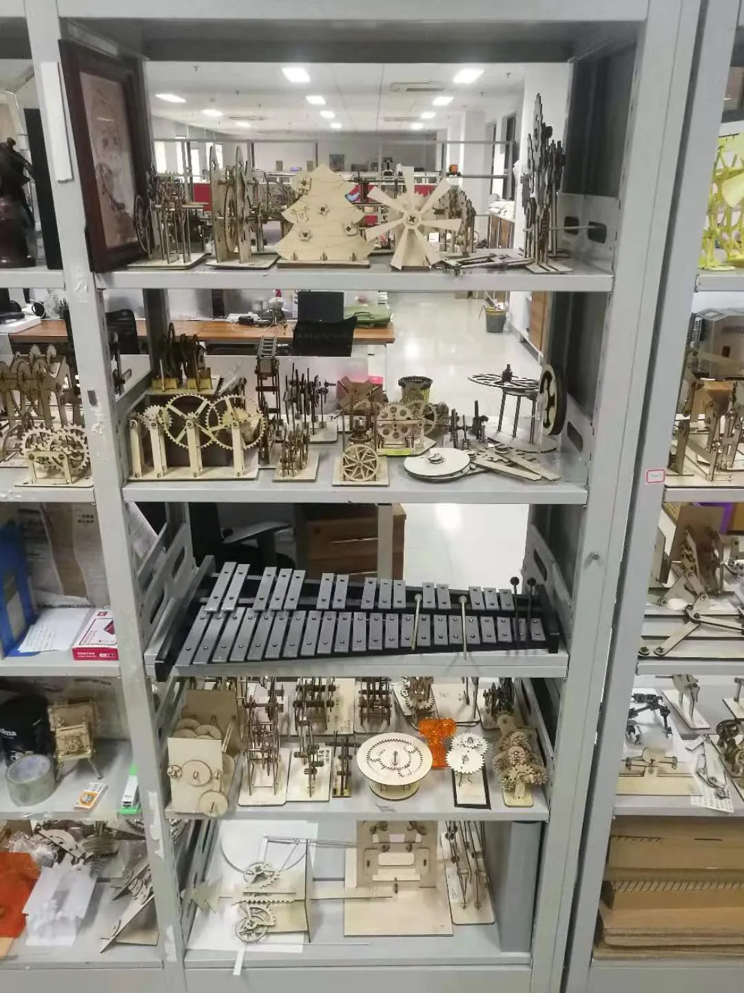 第二次做機械模型能做成啥樣?(圖(tú)1) 第二次做機械(xiè)模型能做成(chéng)啥樣?(圖1)