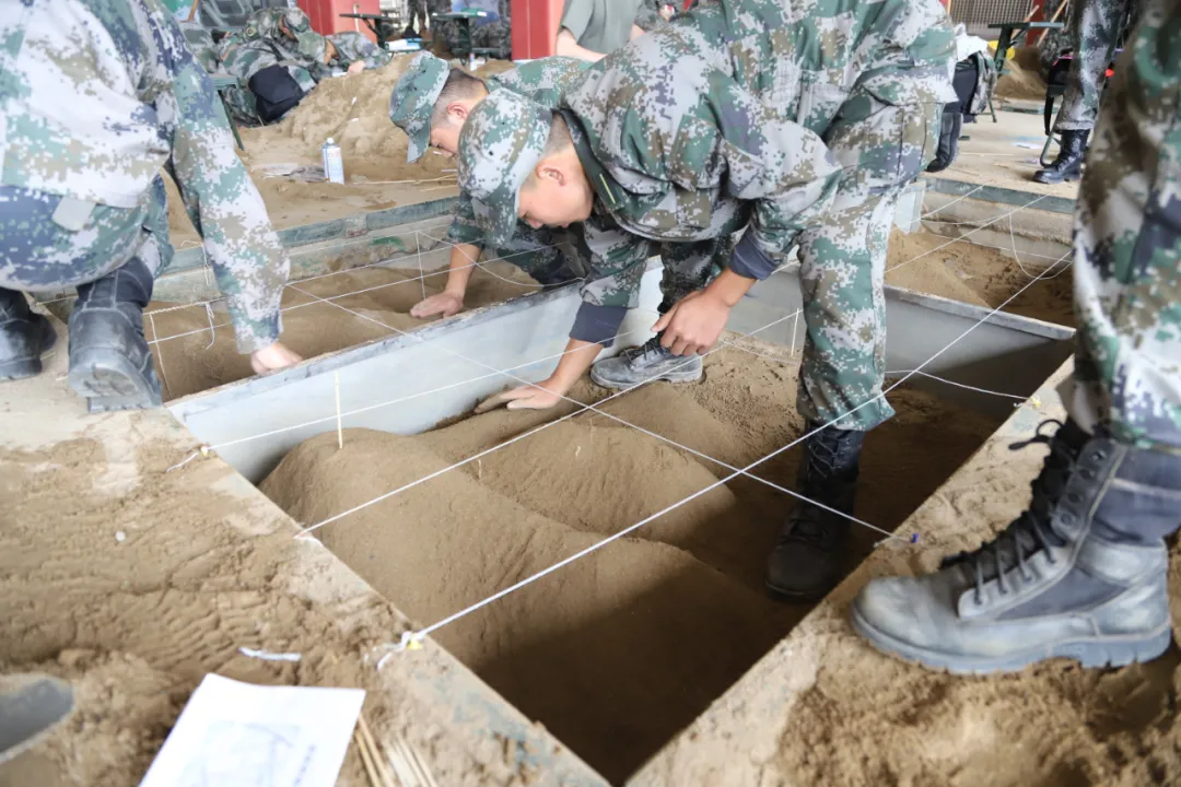 軍事(shì)沙盤模企(qǐ)業經營沙盤模擬實訓心得型(圖(tú)5) 軍事沙盤模企業經(jīng)營沙盤模擬實訓(xùn)心得(dé)型(圖5)