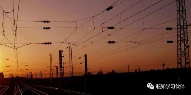 火車、動（dòng）車、高鐵、磁懸（xuán）浮列車區別在哪？各種(圖4)